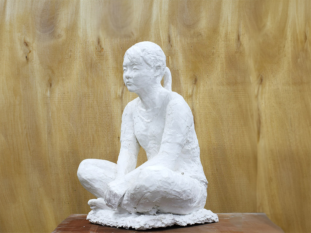 箱崎恵の作品、胡坐（あぐら）