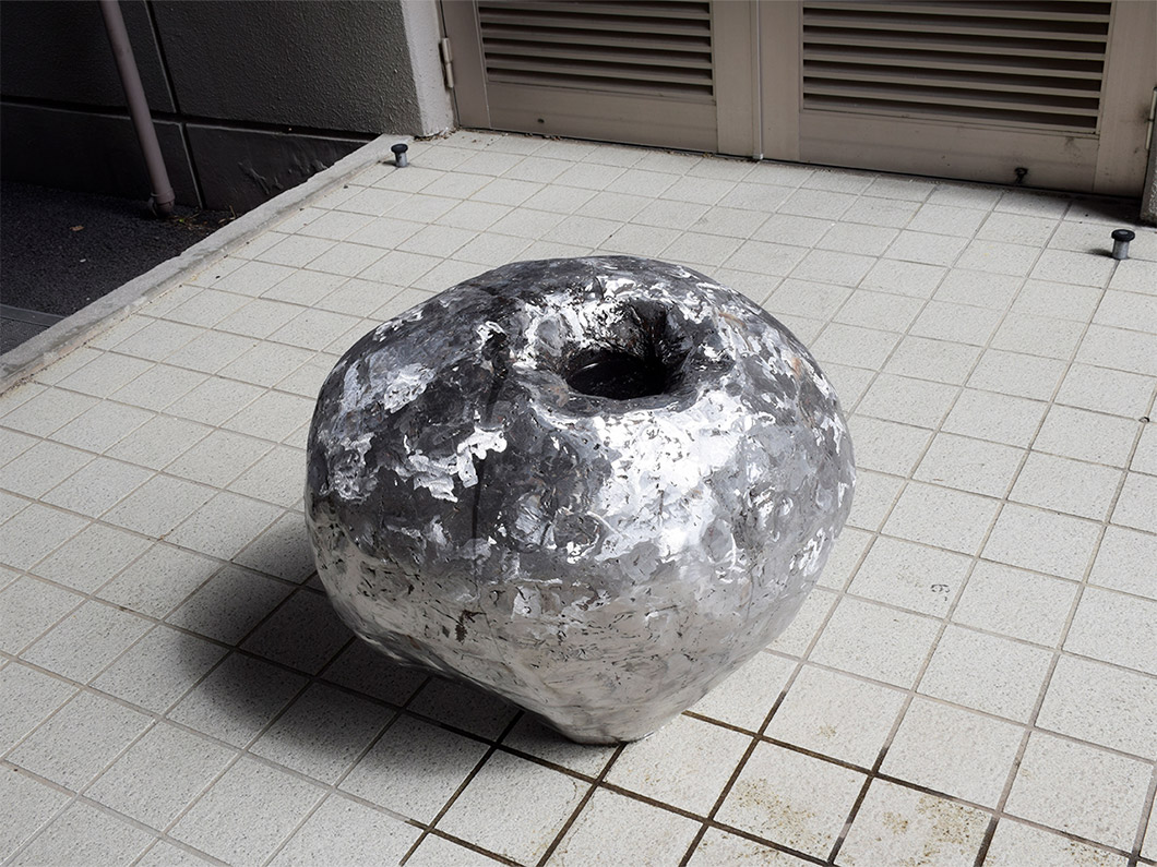 箱崎恵の作品、鉄による立体構成Ⅱ